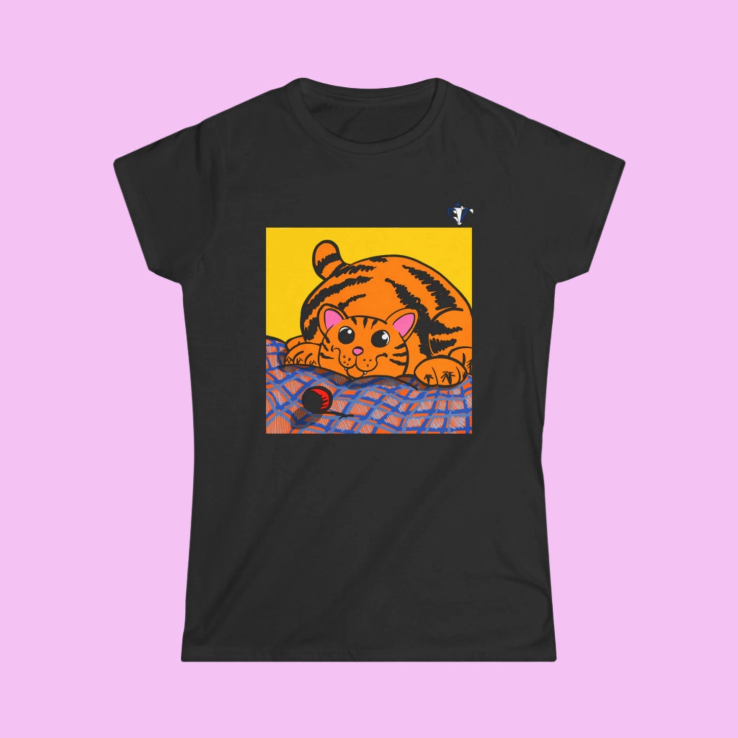 Tee-shirt femme Chat qui joue