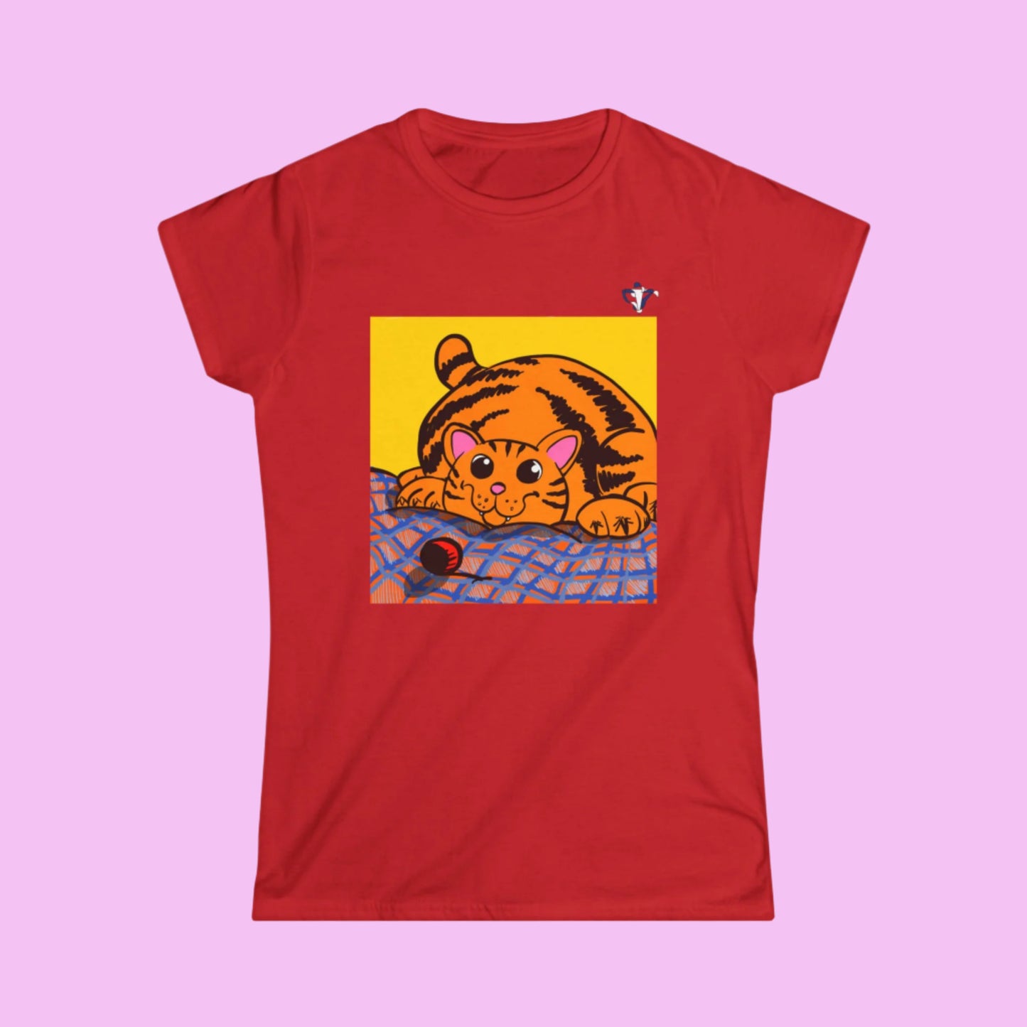Tee-shirt femme Chat qui joue