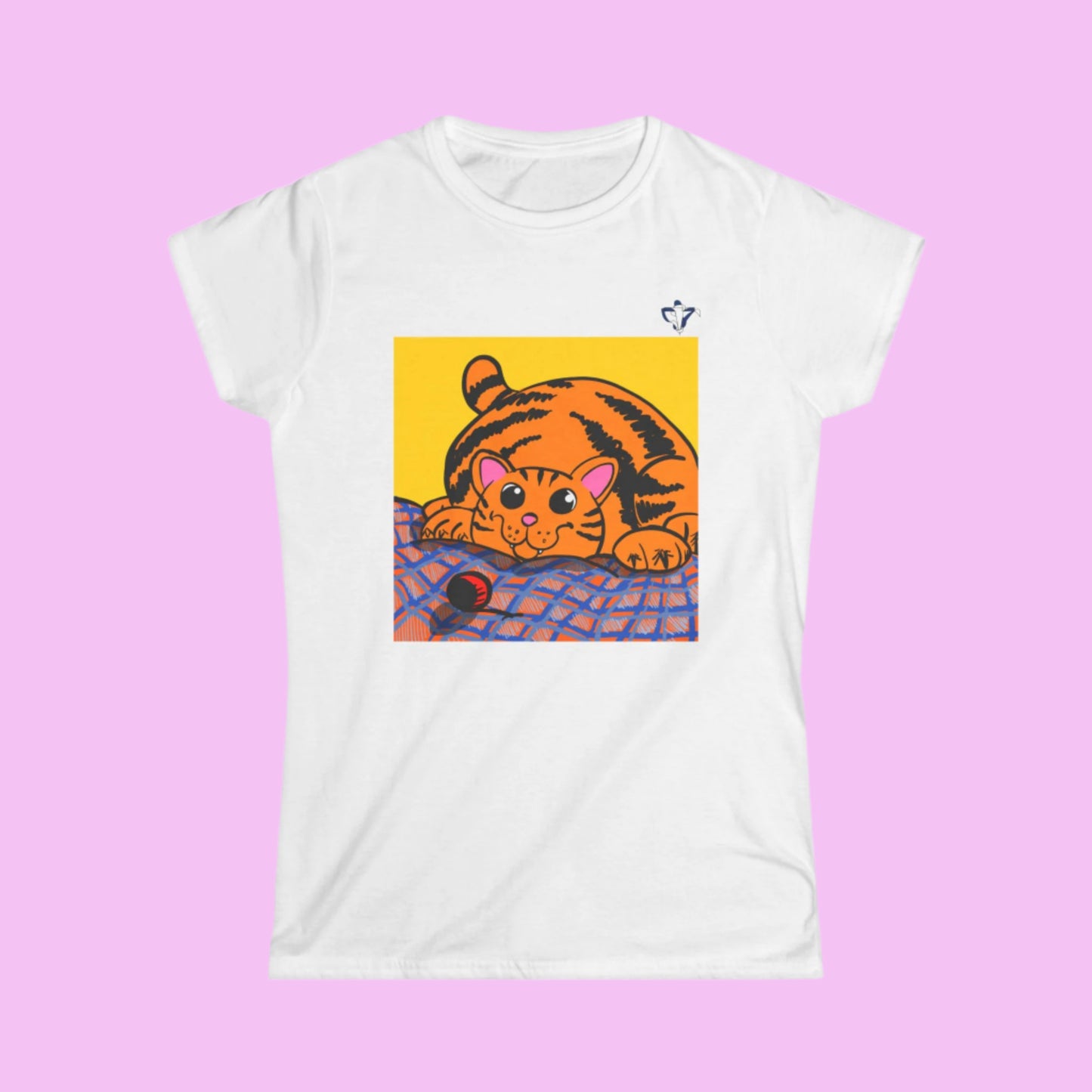 Tee-shirt femme Chat qui joue