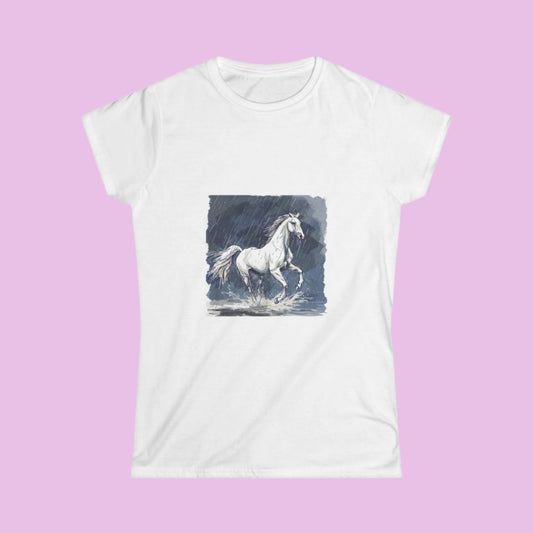 Tee-shirt femme cheval sous la pluie